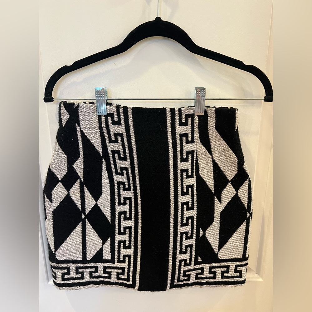 ZARA geometric miniskirt